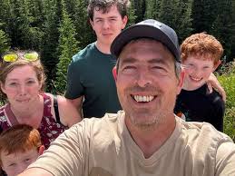 Fundraiser by Robin Dyck : Adam & Melony Holmes