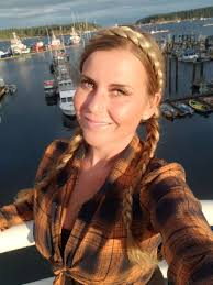 New week 🕉️ 𝕚𝕟𝕥𝕖𝕟𝕥𝕚𝕠𝕟𝕤: Take an 𝗮𝗱𝘃𝗲𝗻𝘁𝘂𝗿𝗲. 𝕊𝕙𝕒𝕣𝕖  from the ❤ heart. Bask in your own 𝗴𝗹𝗼𝘄. Observe the 𝕤𝕥𝕠𝕣𝕚𝕖𝕤 🧿  you tell yourself. 𝗟𝗶𝘀𝘁𝗲𝗻 without judgement Remember your 🦋  𝘄𝗼𝗿𝘁𝗵. ℝ𝕖𝕨𝕣𝕚𝕥𝕖