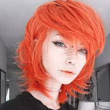 Give this elegant platinum a shot if you feel black looks too harsh with your skin tone. 50 Cool Ways To Rock Scene Emo Hairstyles For Girls Hair Motive Hair Motive