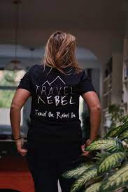 How To Avoid Mass Tourism In Western Canada Travelrebel Tourism Discover Canada National Park Photos