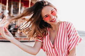 Once you have your coffee hair dye, now it's time to soak your hair in it. Coffee For Hair How To Color Hair Naturally With Coffee Maple Holistics Real Ingredients Real Results