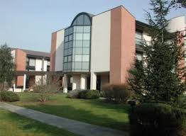 Fondazione istituto sacra famiglia e casa di cura ambrosiana. Home Clinica San Carlo