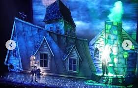 The first season consisted of 13 episodes. I M Gonna Have A New Best Frrriiieeennndd Beetlejuice Cast Beetlejuice Little Shop Of Horrors