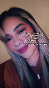 Its givingggg insecure.. 🤌🏼 #fypシ゚viral #roadto1k #following #support