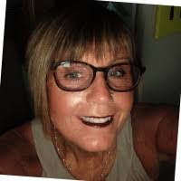 Janine Piazza's Instagram, Twitter & Facebook