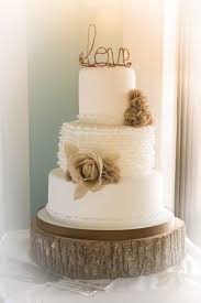 Beige Wedding Cake More Wedding Ideas For Brides Grooms Parents Planners Https Itunes Apple Wedding Cake Rustic Wedding Cakes Rustic Chic Wedding