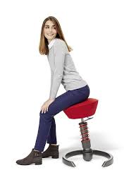 Er sorgt für eine rückenschonende und aufrechte körperhaltung. Ergonomischer Burostuhl Swopper Der Aktiv Stuhl Passt Sich Dank Seiner Dreidimensionalen Beweglichkeit Den Bewegunge Burostuhl Ergonomisch Burostuhl Sitzen