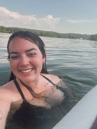 Bianca Mitchell (@bianca_mitchell97) • Instagram photos and videos