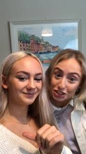 Who is she? Discover more about @robertzujan