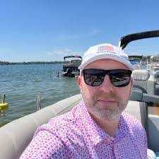 Alan Oliphant's Instagram, Twitter & Facebook