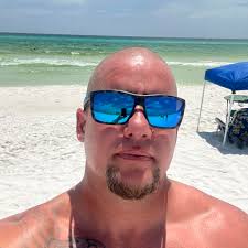 Where can teens meet teens over here? TIA