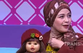 Ria Enes Cerita Awal Bertemu Boneka Susan, Ivan Gunawan: Tuh Sama Aja Kayak  Gue