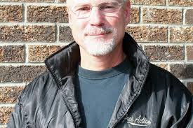 Aircraft mechanic recounts journey with Air Force