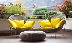 20 Breathtaking Small Balcony Design Inspirations Home Design Lover Small Balcony Design Balcony Furniture Balcony Design
