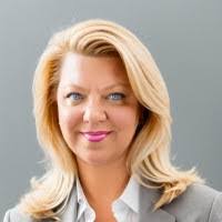 Barbara Kalinowski's Instagram, Twitter & Facebook