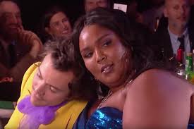 Styles sees news about other similar fish migrating on television and decides to return the fish to the sea to be with them. Harry Styles And Lizzo The Best Moments Of Their Saucy Relationship