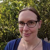 Sandy Leary's Instagram, Twitter & Facebook