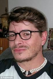 Ken Wills raises money for baby with heart defect 'then KEEPS it for  himself'