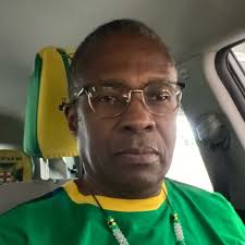 You don't have to be a handwriting expert to see it is the same distinctive  signature across 22 years of correspondence.