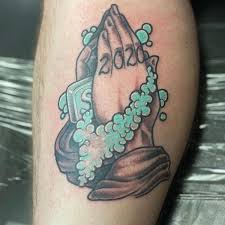 Tato simple di tangan keren. Kumpulan Tato Keren Yang Menggambarkan Pandemi Corona