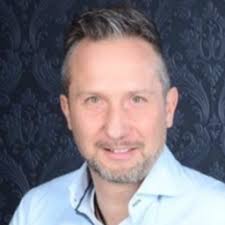 Mitarbeitende von bilstein group