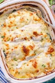 Easiest Creamy Spinach Chicken Casserole Recipe Recipe Chicken Recipes Casserole Creamy Spinach Chicken Recipes