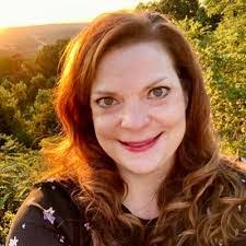 Laura Brick's Instagram, Twitter & Facebook