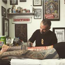 Sacred gallows tattoo & piercing. Chris Higgins Powerful Polynesian Body Art Tattoodo