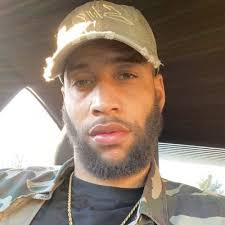 Devon Blake (@fall_O_theLiter)