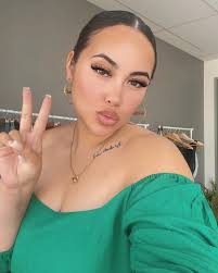 Something different 😁 say cheese @fashionnovacurve @ Melbourne, Victoria,  Australia