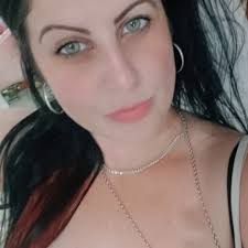 Sarah Bates Freelance Makeup