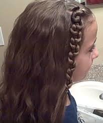 You can wear this versatile braid for a casual brunch, the gym or the office. Zig Zag Braid 11 Best Braiding Video Tutorials Page 11