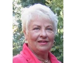 Marilyn Reinhold's Instagram, Twitter & Facebook