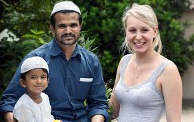 La jeune génération n'est pas encouragée à aimer notre héritage. L Amant Secret De Marion Marechal Lepen Est Musulman Et Ils Ont Un Enfant