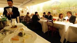 the ghosts of new york s fine dining scene la caravelle le pavillon and la cote basque nyc restaurants fine dining york restaurants