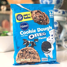 Whether it's an everyday dessert, a simple snack, or a celebratory treat, our mixes make baking cookies easy and fun for the whole family. Pillsbury Now Makes Cookie Dough That S Mixed With Actual Oreo Pieces