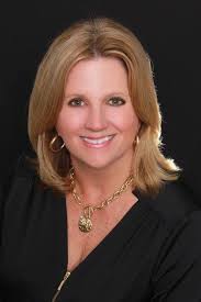 Karen Etheridge's Instagram, Twitter & Facebook