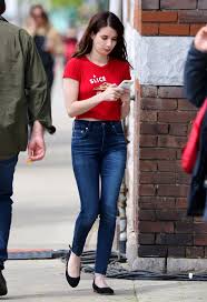 This charming, cozy neighborhood located in the heart of downtown baltimore is an important cultural and ethnic icon for the city. Emma Roberts Filming Little Italy In Toronto 05 24 2017 Celebmafia