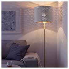 Nymo Skaftet Lampadaire Blanc Laiton Laiton Ikea Lampes Modernes Abat Jour Lampe Lampadaire Blanc