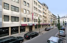 Quality hotel antwerpen centrum opera offers 47 accommodations with minibars and safes. Mercure Antwerpen Centrum Opera Netherlands On Hotels Nl