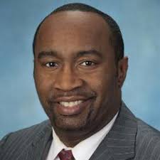 Amanda McKenna Viel (VielMckenna@)