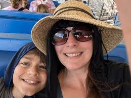 Kaley Willis's Instagram, Twitter & Facebook