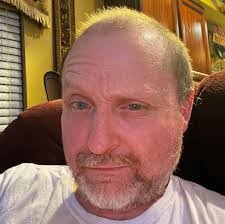 Robert Debell's Instagram, Twitter & Facebook