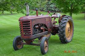 Massey Harris 22 Left Side View Very Sharp All Original Tractor Tracteur