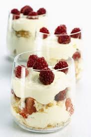 Verrine Aux Coqueline De Lulu Et Aux Fruits Rouges Lu Recette Delicieux Desserts Tiramisu Fruits Tiramisu Fruits Rouges