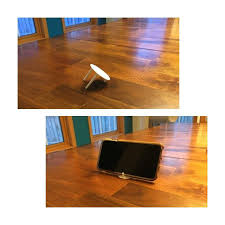 Wir schneiden die tiefgekühlte pizza mit einem messer in der mitte durch. Cut A Leg Off Of A Delivery Pizza Topper Thingy To Create A Smartphone Stand R Lifehacks