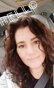 Introduction of a hairstylist from upstate NY