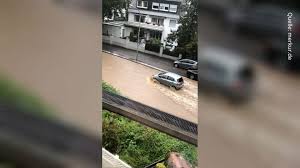 Im deutschen eifelort schuld bei adenau sind in der nacht auf donnerstag nach dauerregen und überflutungen sechs häuser eingestürzt. 8j9 Qgrghdvtym