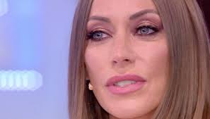 La procura di roma valuta un'inchiesta. Karina Cascella Dalla D Urso La Dolorosa Confessione Dilei