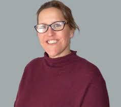 Hallie Dumont's Instagram, Twitter & Facebook